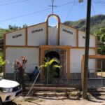 El templo de Samalares Abajo recibe una mano de pintura
